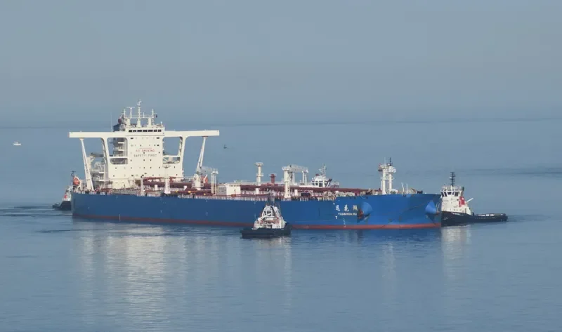 YUAN HUA HU Tanker IMO 9723588 photo 10