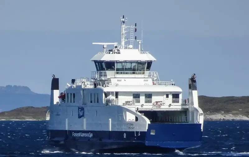 YTTEROEY Ro-Ro IMO 9724130