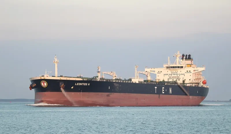 LEONTIOS H Tanker IMO 9724336 photo 2