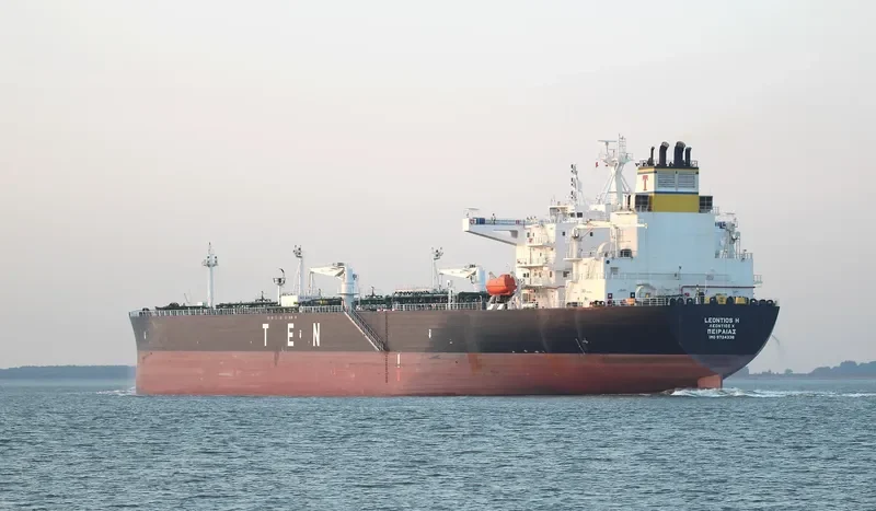LEONTIOS H Tanker IMO 9724336 photo 3