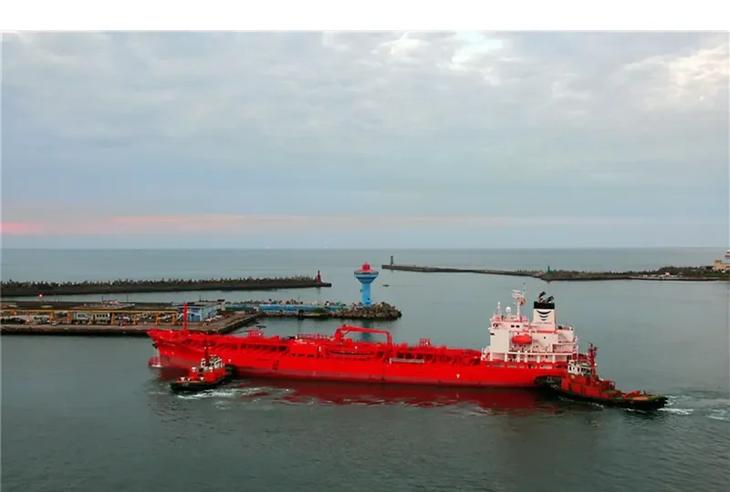 SUN PLOEG Tanker IMO 9724439 photo 4