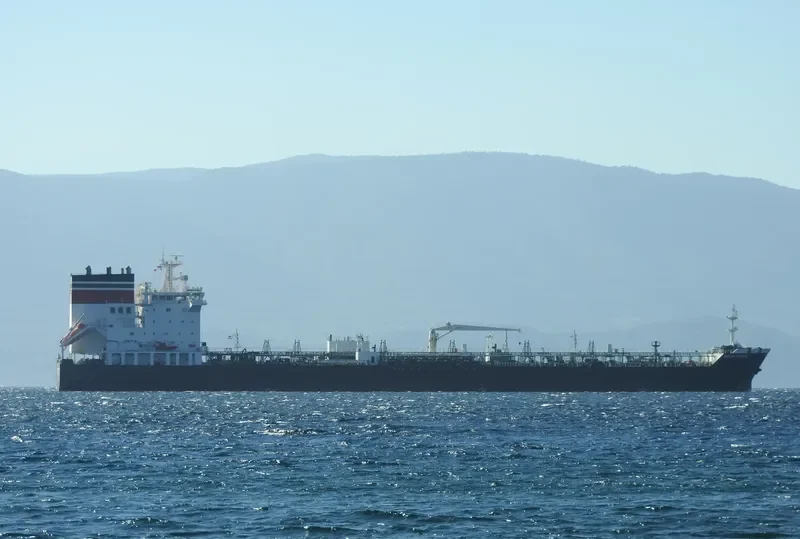 MAERSK STRATUS Tanker IMO 9724556 photo 10