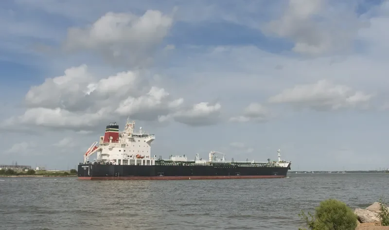 BRITISH CAPTAIN Tanker IMO 9724685