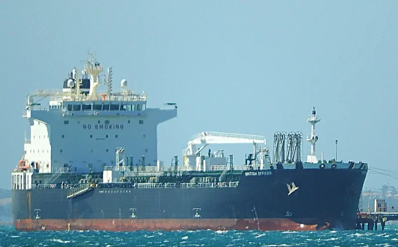 BRITISH OFFICER Tanker IMO 9724697 photo 8
