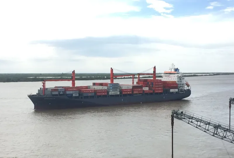 NORDAMELIA Container Ship IMO 9724958 photo 5