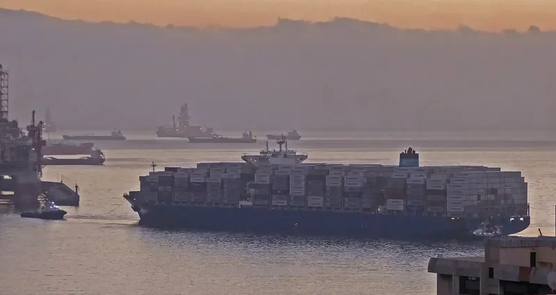 MAERSK SALTORO Container Ship IMO 9725706 photo 2
