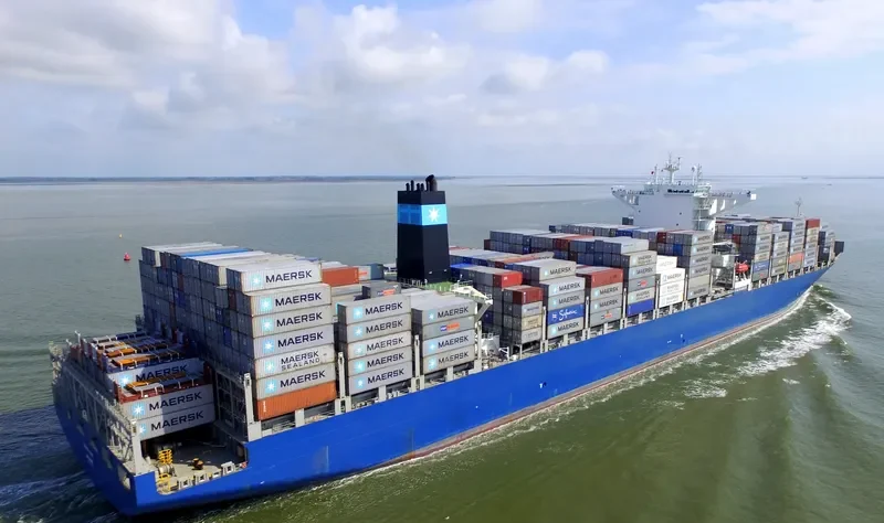 MAERSK SIRAC Container Ship IMO 9725718 photo 10