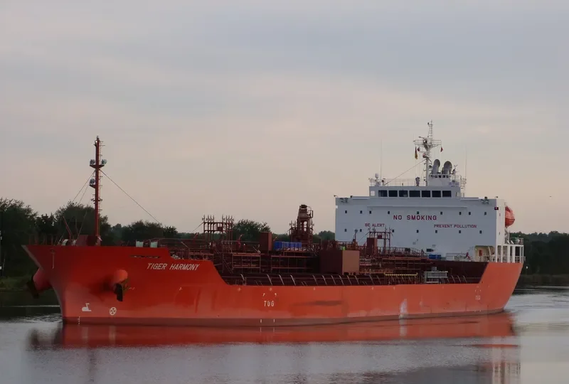 TIGER HARMONY Tanker IMO 9725859 photo 5