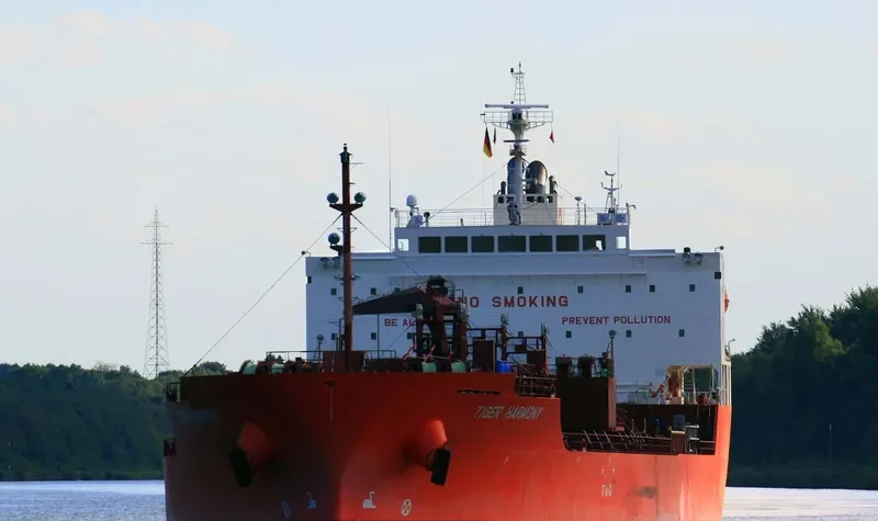 TIGER HARMONY Tanker IMO 9725859 photo 7