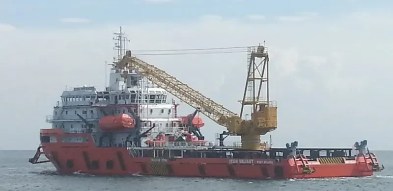 ICON VALIANT Offshore Vessel IMO 9726683 photo 2