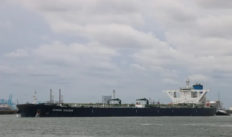 SEAWAYS CAPE HENRY Tanker IMO 9727003 photo 6