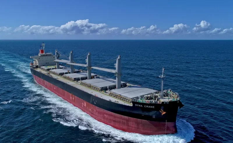 DYNA CRANE Bulk Carrier IMO 9727053 photo 8