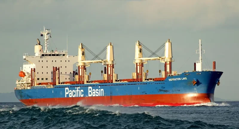 INSPIRATION LAKE Bulk Carrier IMO 9727376 photo 4