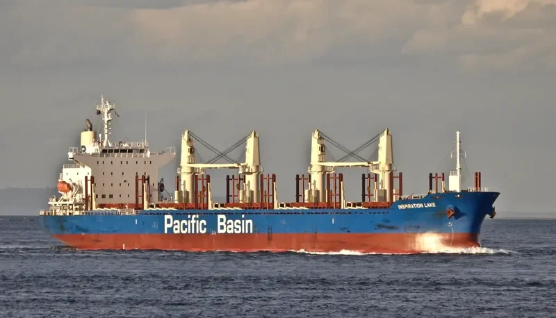 INSPIRATION LAKE Bulk Carrier IMO 9727376 photo 6