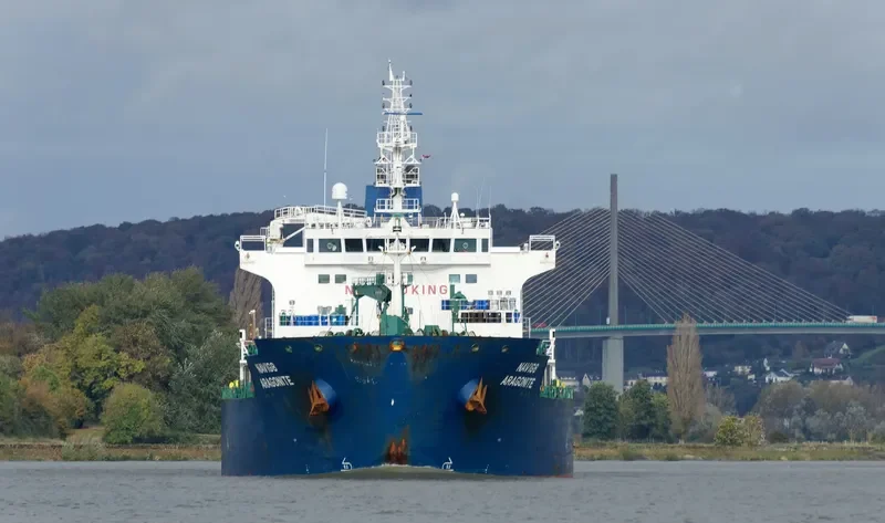 NAVIG8 ARAGONITE Tanker IMO 9727558 photo 9