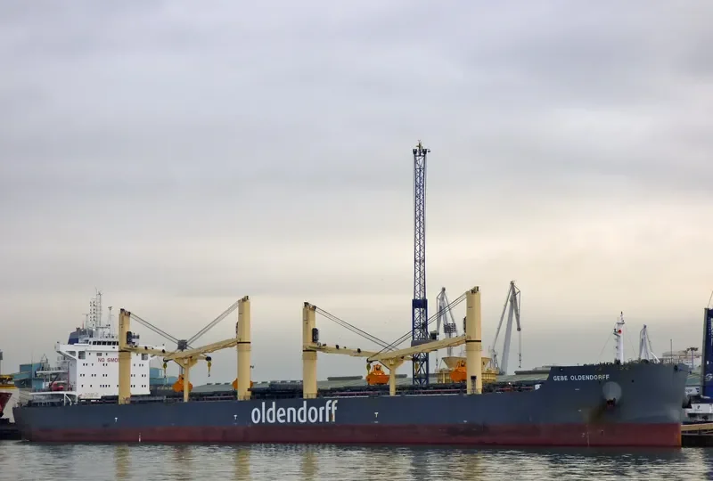 GEBE OLDENDORFF Bulk Carrier IMO 9727596 photo 2