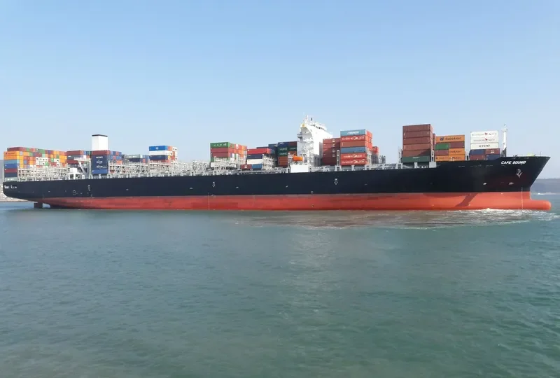 CAPE SOUNIO Container Ship IMO 9727625 photo 3