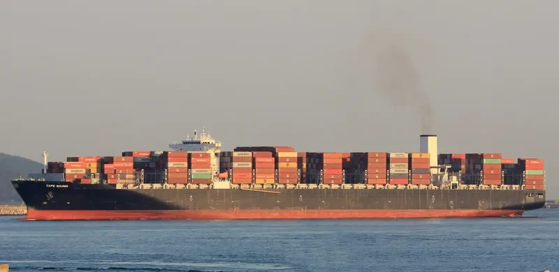 CAPE SOUNIO Container Ship IMO 9727625 photo 9