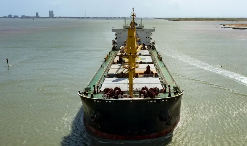 FENG HUI HAI Bulk Carrier IMO 9727649 photo 8