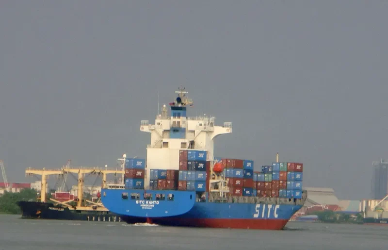 SITC KANTO Container Ship IMO 9728007 photo 7