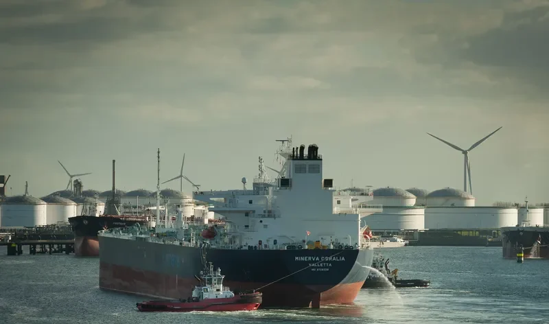 MINERVA CORALIA Tanker IMO 9728239 photo 2