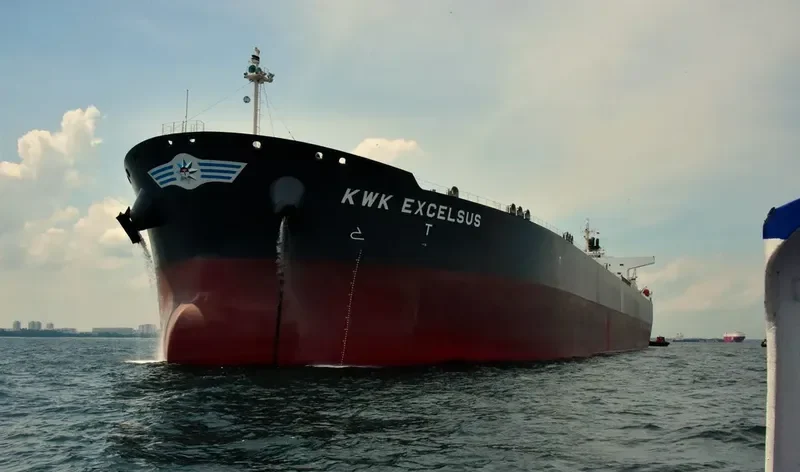 KWK EXCELSUS Tanker IMO 9728411 photo 4