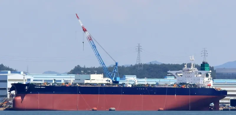 EAGLE VENICE Tanker IMO 9728710 photo 3