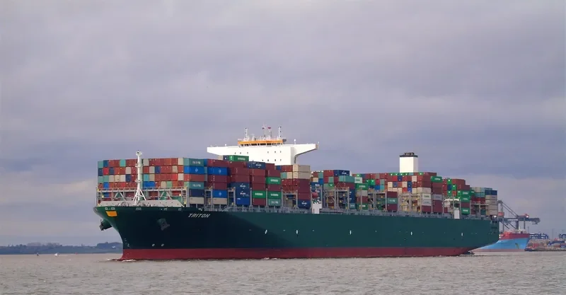 TRITON Container Ship IMO 9728916 photo 5