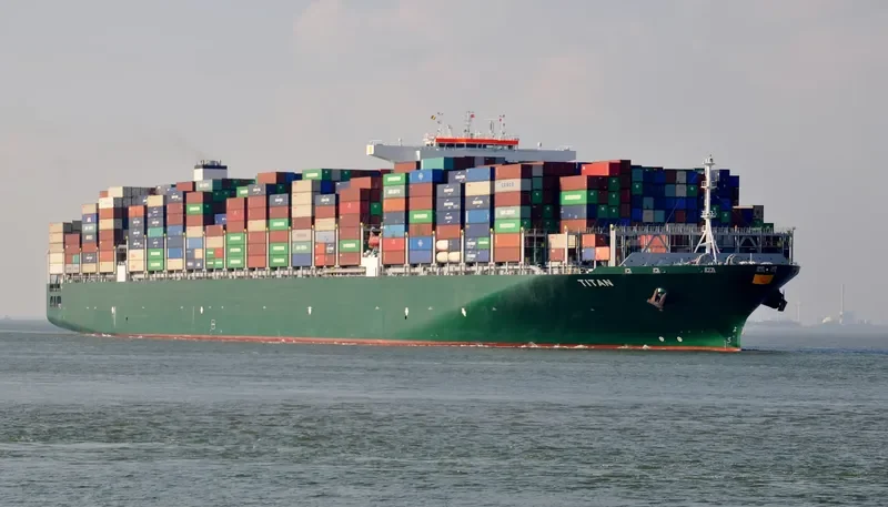 TITAN Container Ship IMO 9728928 photo 2
