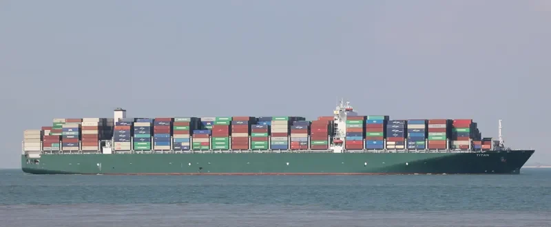 TITAN Container Ship IMO 9728928 photo 4
