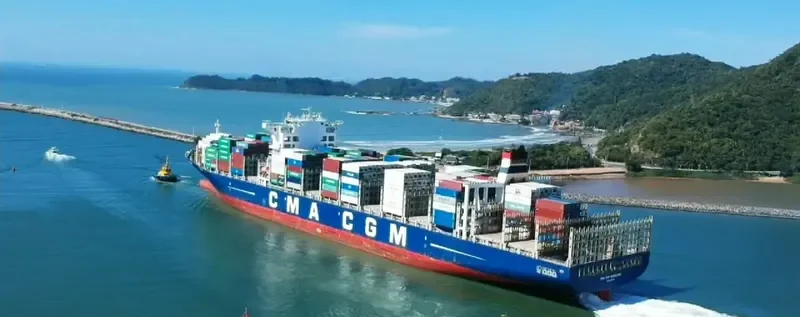 CMA CGM RODOLPHE Container Ship IMO 9729075 photo 9