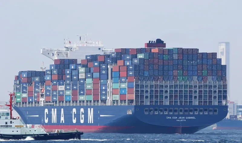 CMA CGM JEAN GABRIEL Container Ship IMO 9729128 photo 2