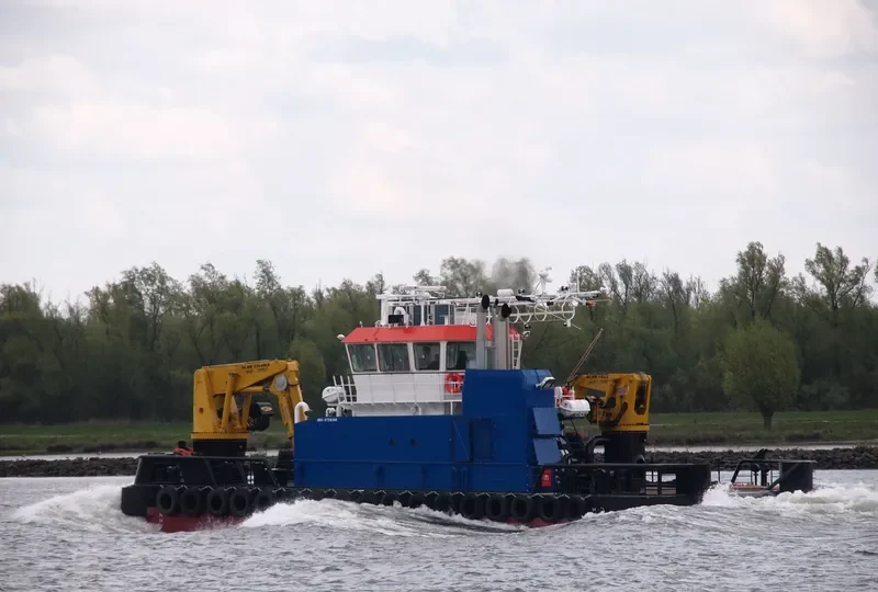 HUTA 517 Offshore Vessel IMO 9729386 photo 2