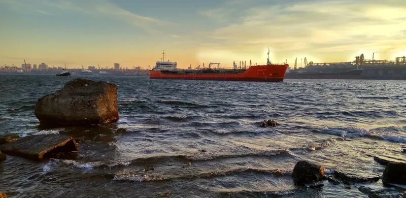 BLUE LAKE STAR Tanker IMO 9729582 photo 2