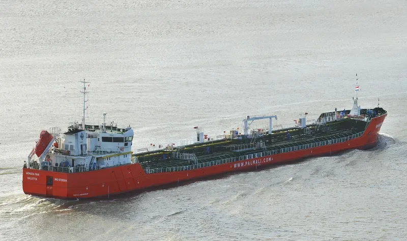 AZERBAIJAN Tanker IMO 9729594 photo 5