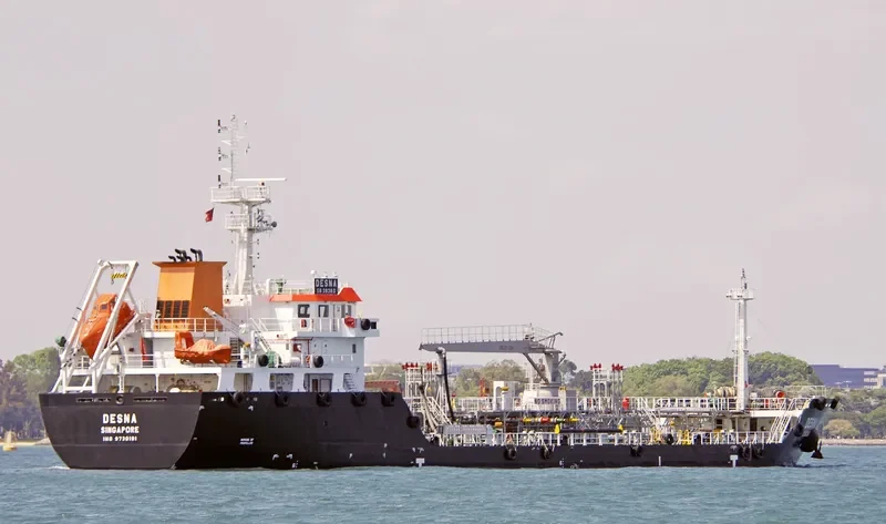 DESNA Tanker IMO 9730191 photo 3