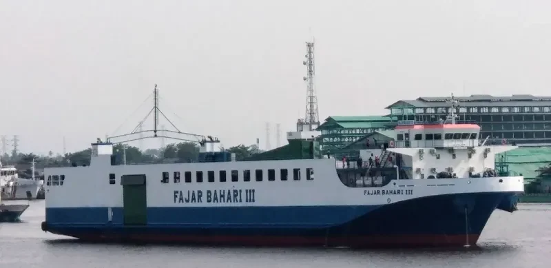 FAJAR BAHARI III Ro-Ro IMO 9730282 photo 8