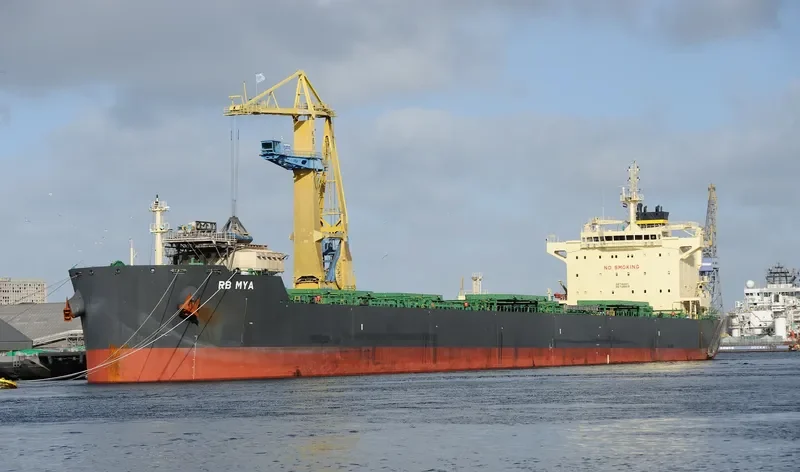 RB MYA Bulk Carrier IMO 9730842 photo 8
