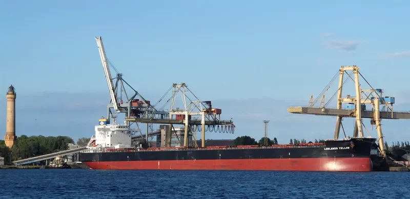 LOWLANDS YELLOW Bulk Carrier IMO 9731212 photo 3