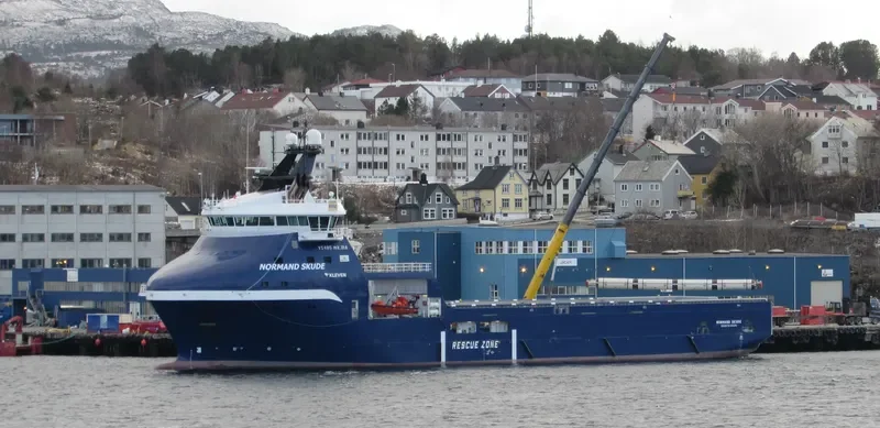 REM ARCTIC Offshore Vessel IMO 9731250 photo 2