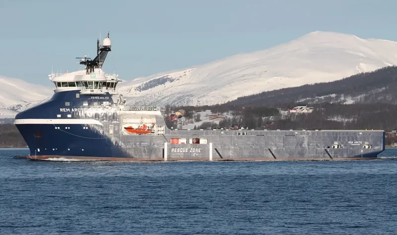 REM ARCTIC Offshore Vessel IMO 9731250 photo 7