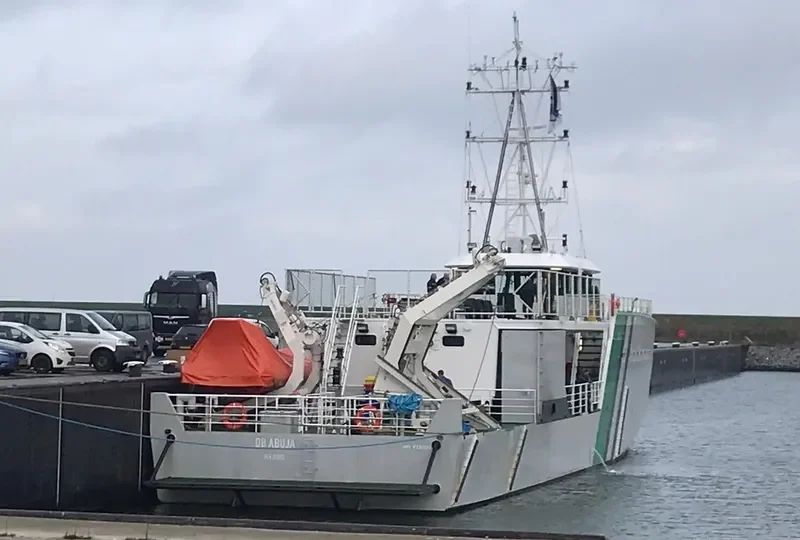 DB ABUJA Offshore Vessel IMO 9731286 photo 2