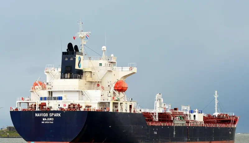 NAVIG8 SPARK Tanker IMO 9731743 photo 2