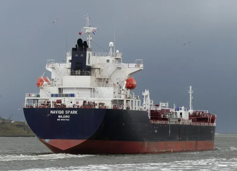 NAVIG8 SPARK Tanker IMO 9731743 photo 3