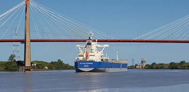 BTG MATTERHORN Bulk Carrier IMO 9731822 photo 2