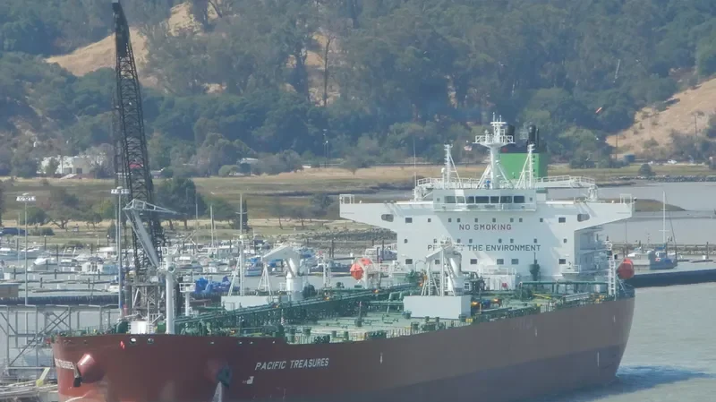 PACIFIC TREASURES Tanker IMO 9732242 photo 8