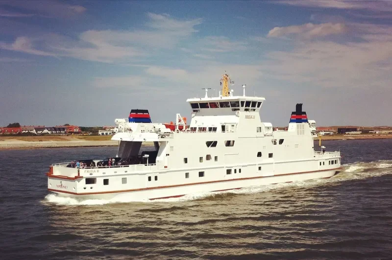 FRISIA III Passenger Ship IMO 9732450 photo 2