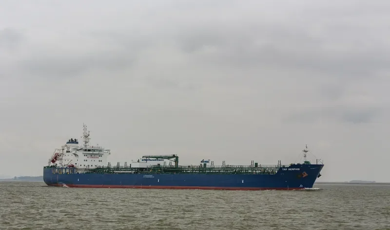 TRF MEMPHIS Tanker IMO 9732797 photo 4