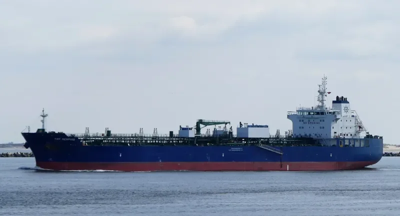 TRF MEMPHIS Tanker IMO 9732797 photo 6