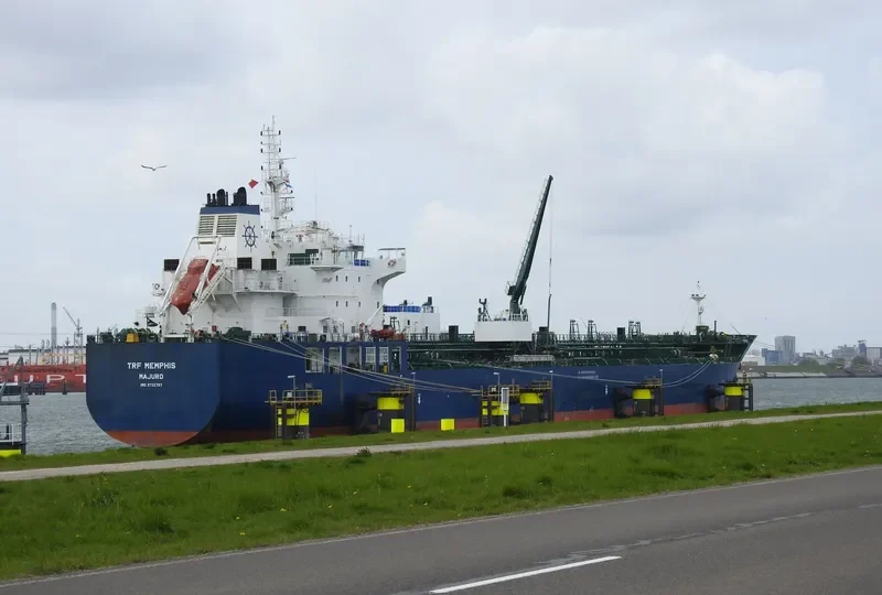 TRF MEMPHIS Tanker IMO 9732797 photo 8